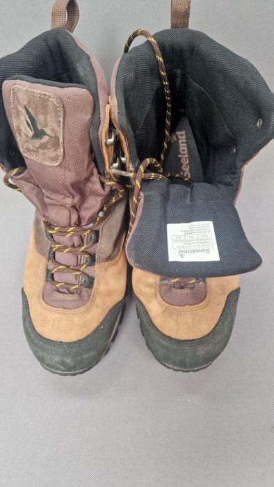 Bocanci vanatoare/drumeție/trekking  Seeland, modelul Hawker  Low Boot