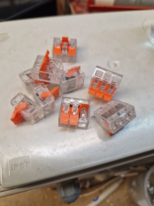 Wago Клеми бързи връзки