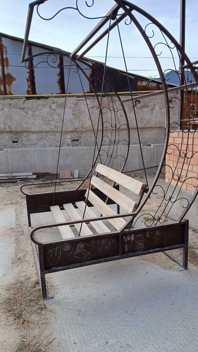 Продаю качели для дома