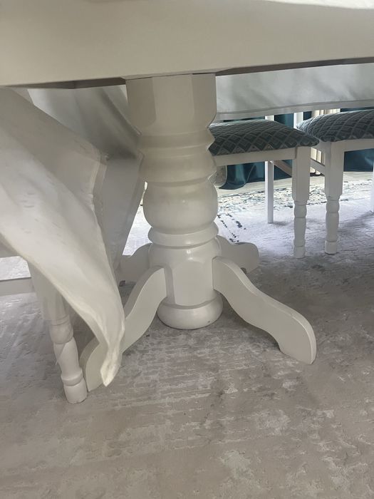 Продам стол и стулья