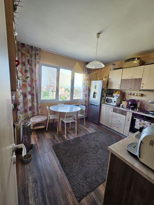 Продава се Четиристаен апартамент в София, Люлин 9 - 103 кв.м за 2059 €/кв.м - Снимка #6