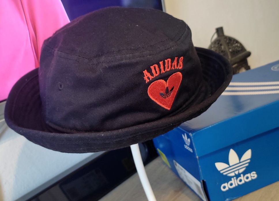 Șapcă / pălărie Adidas Originals  Bucket Hat