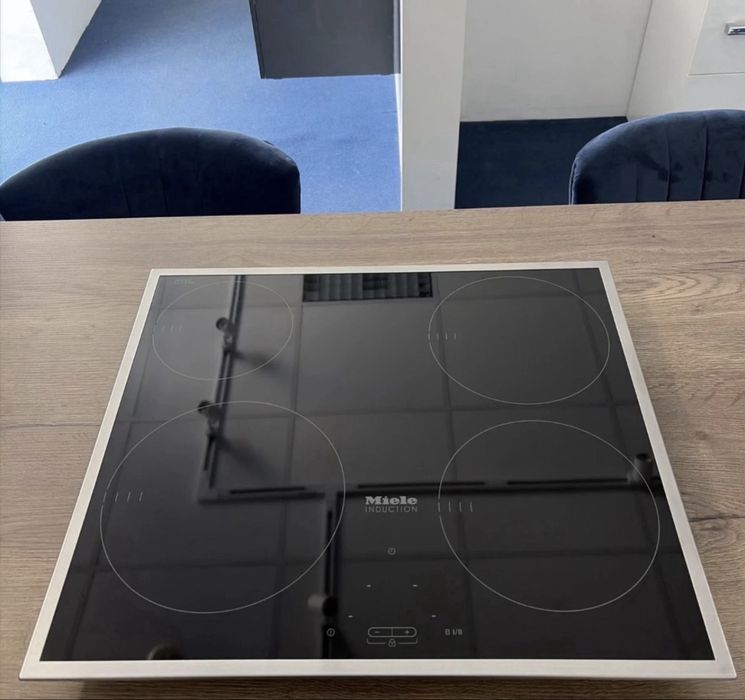 Plită cu inducție Miele KM 5773 – 4 zone – Schott Ceran
