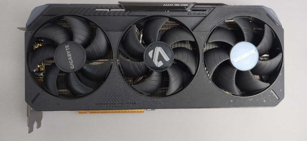 Видео карта Gigabyte Elite RX 9070 XT 16GB GDDR6 AMD Radeon