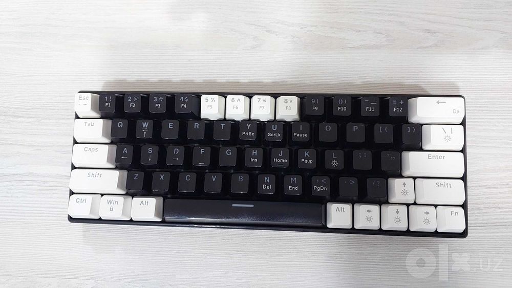 Mexanika klaviatura 60% Blue switch RGB — ZIFRIEND KA646