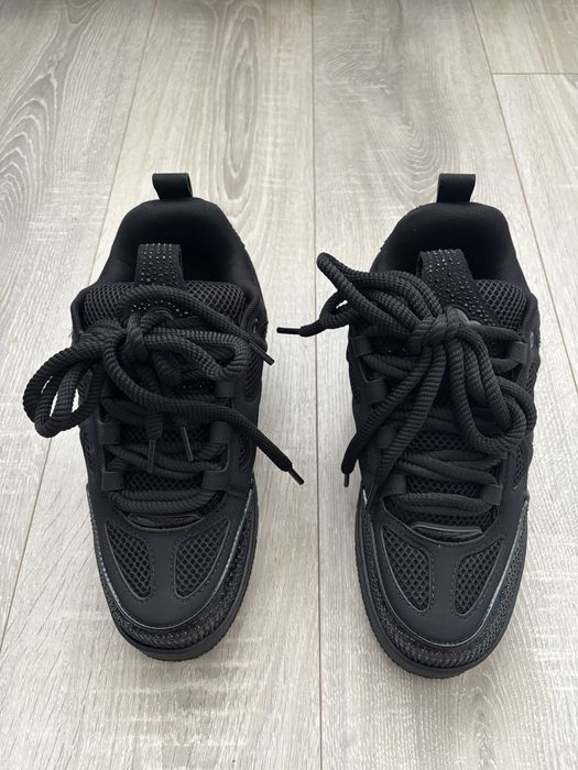 LV Skate Svarovski