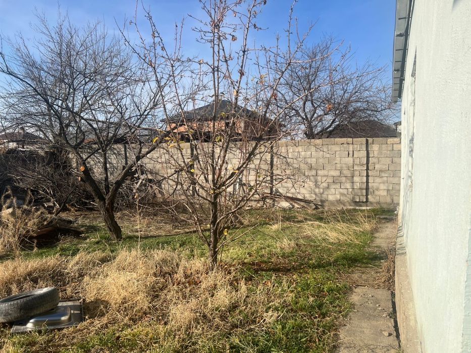 Дом в отличном районе!