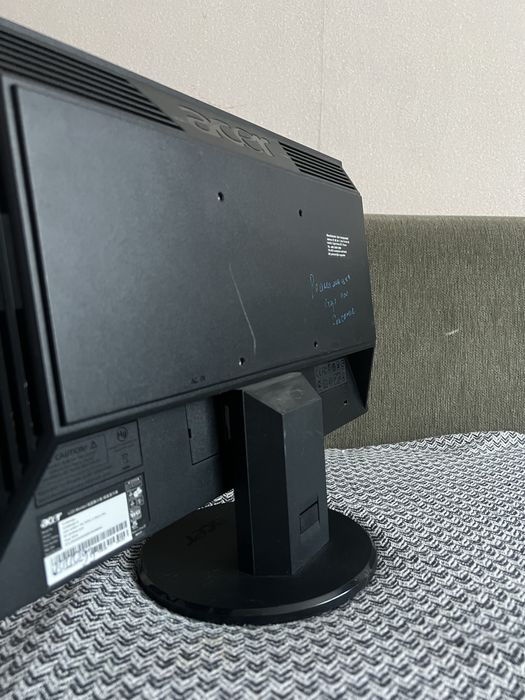 Монитор Acer 60 Гц
