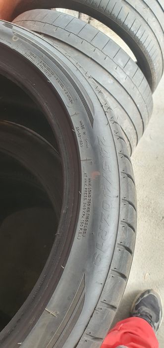 Гуми 4бр 245/40/19 - 1бр  - 139лв