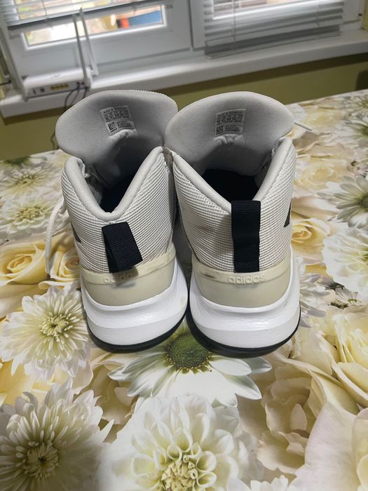 Adidas маратонки оригинал