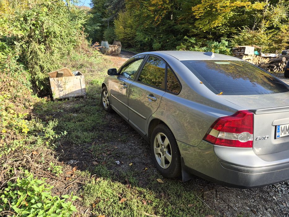 Volvo S40