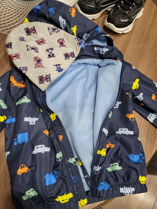 куртка + шапка, ветровка