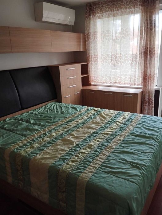 Дава се под наем Тристаен апартамент в София, Лозенец - 100 кв.м за 800 € - Снимка #1