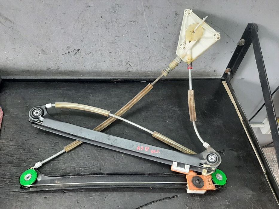 Macara geam electric dreapta fata audi a3 8p 8p4837462a e006060001b