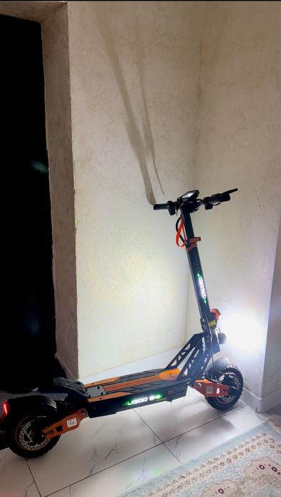 Продам электросамокат Kugoo Kirin G2 Max
