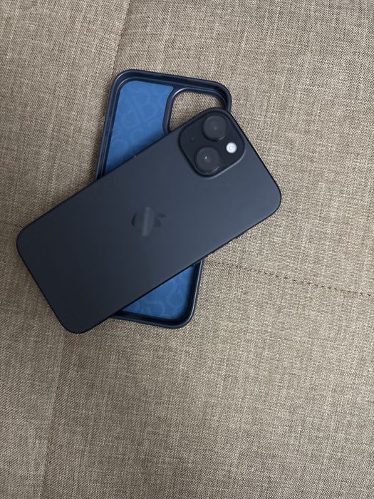 Айфон 15 базовый