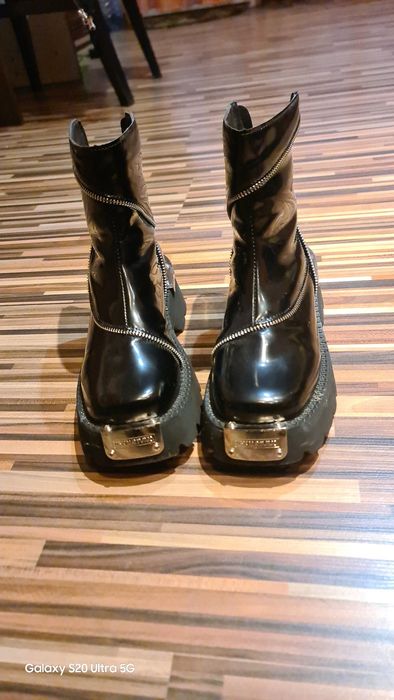 Дамски боти НОВИ!