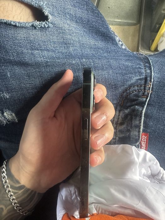 IPHONE 13 pro.