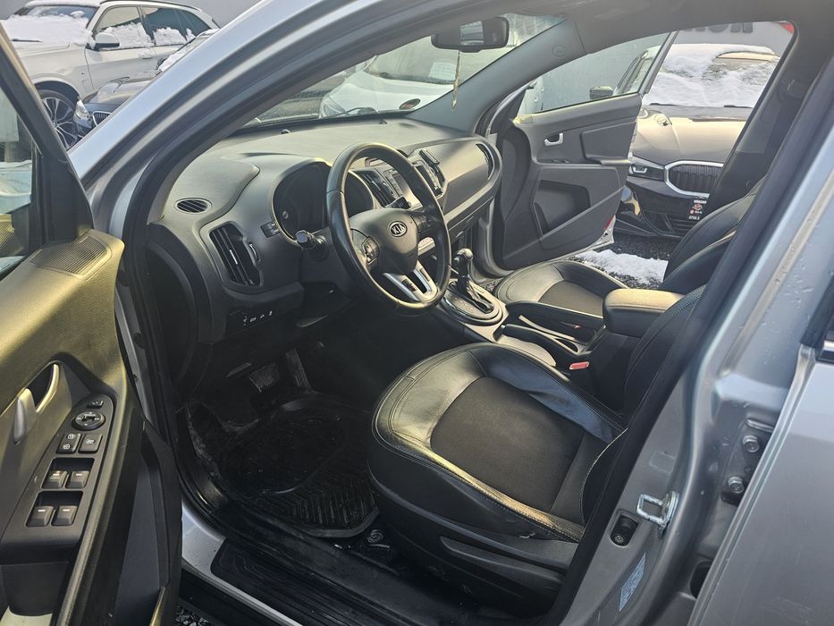 Kia Sportage 4x4 / Automată