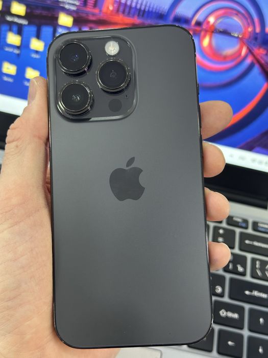 iPhone 14 Pro. 256, 100 %