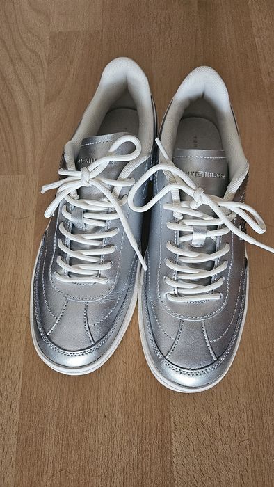 Кроссовки Tommy Hilfiger  40 р.