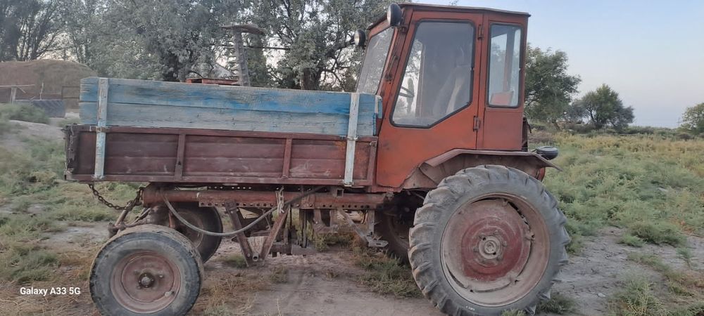 Трактор телешка касилка