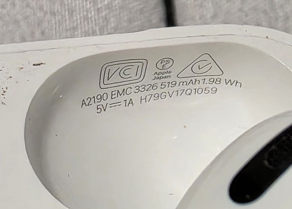 Casti Apple Airpods Pro 1st Gen (2019)