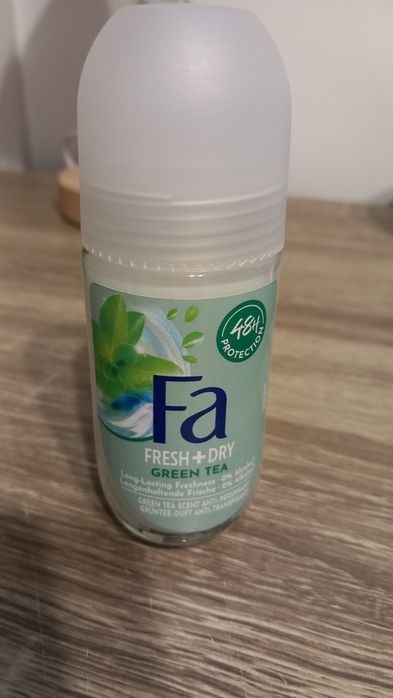 Deodorant roll-on "Green Tea"