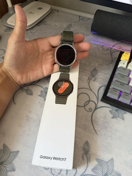 Продам Samsung Galaxy Watch 7 40мм
