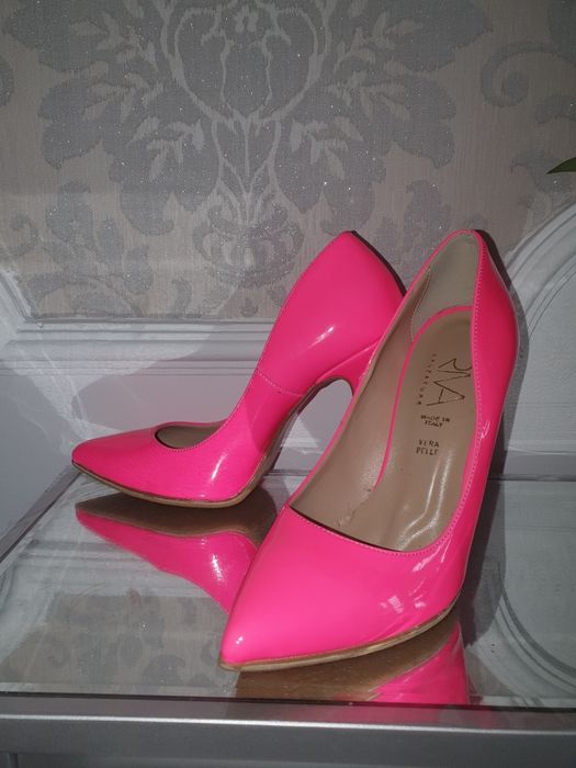 Pantofi roz piele 37