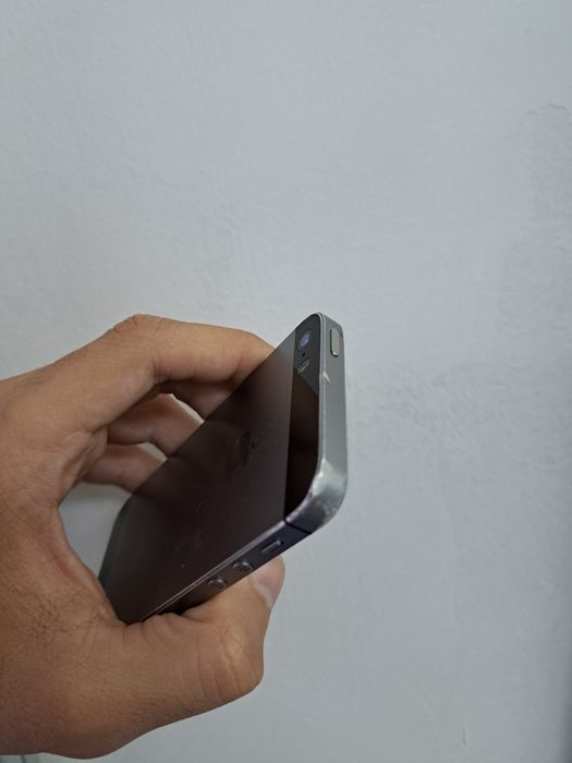 iPhone 5S память 32gb очилмагян ишлаши зор