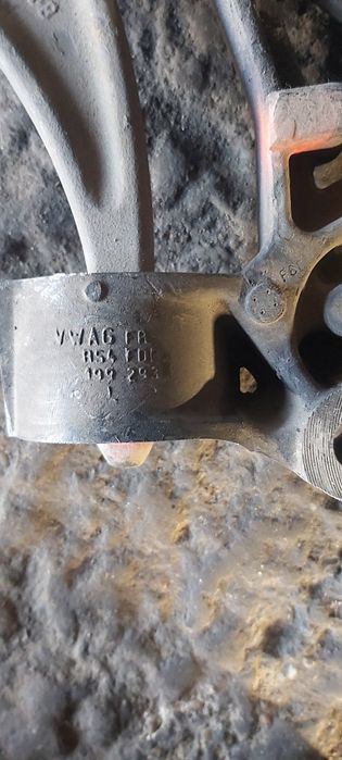 Носач за ауди а2