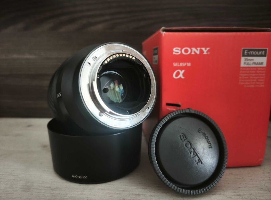 Обектив Sony 85mm f1.8