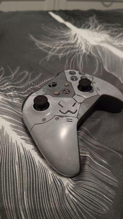 Controller Xbox One / Series Ediție limitata - Gears 5 (Kait Diaz)