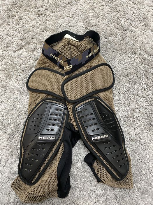 защитные шорты бренда Head