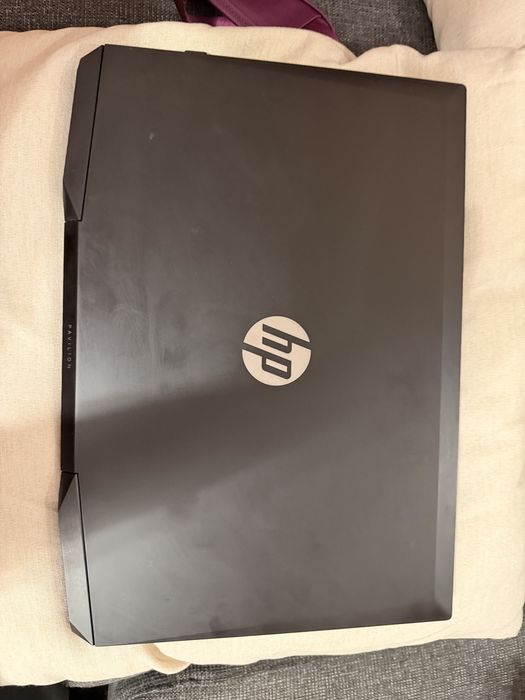 Лаптоп HP pavilion gaming