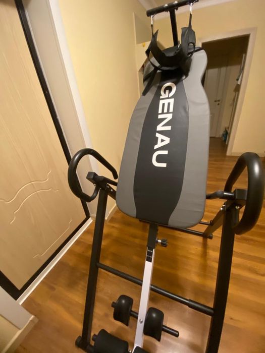 Инверсионный стол Genau EA-350 черный