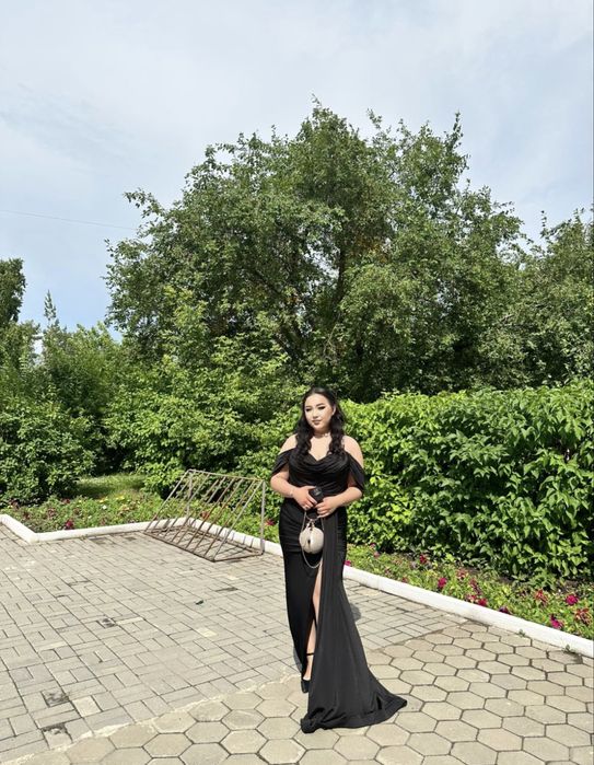 платье вечернее шикарное