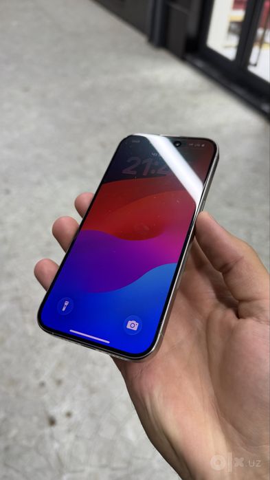 Apple 15 pro titan
