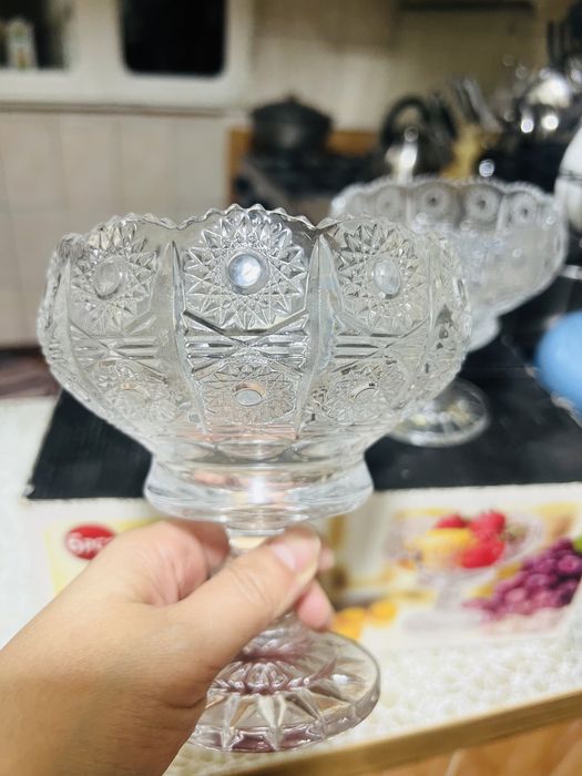Срочно продам стеклянные креманки, можно положить сухие фрукты