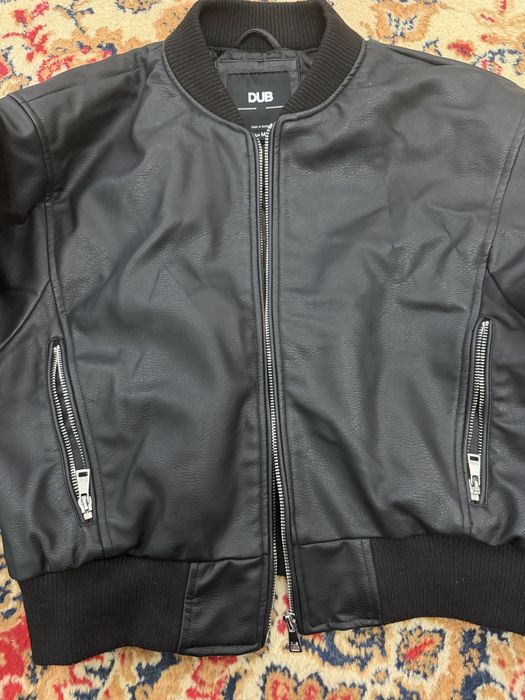 Куртка-бомбер кожаная