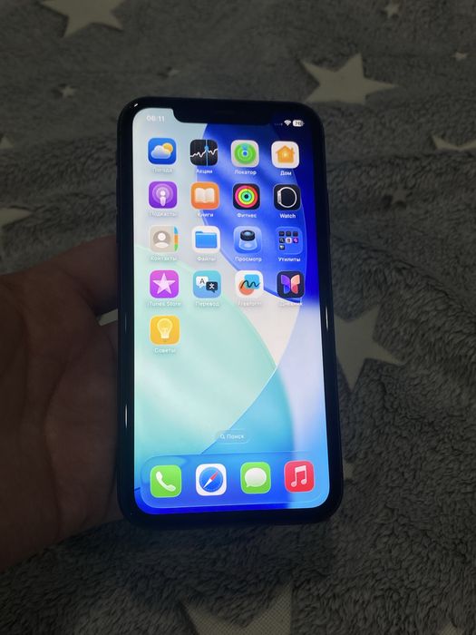 Продам Айфон 11