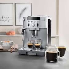 Кафе машина за офиси, кафенета и места с 5+ човека Delonghi saeco