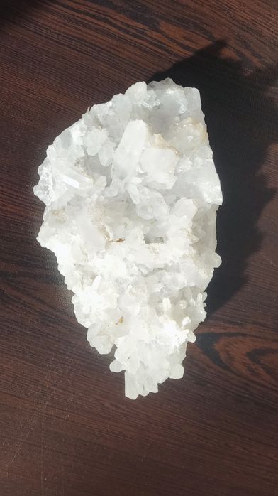 Кристали, минерални, кварц