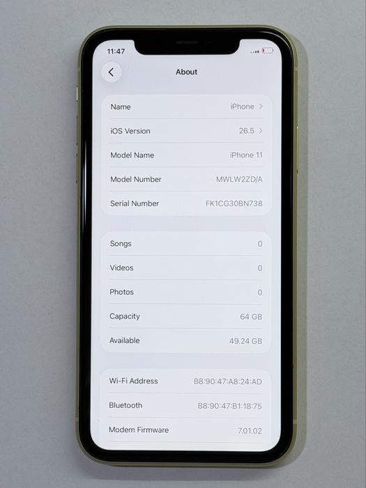 iPhone 11 Yellow 93% battery