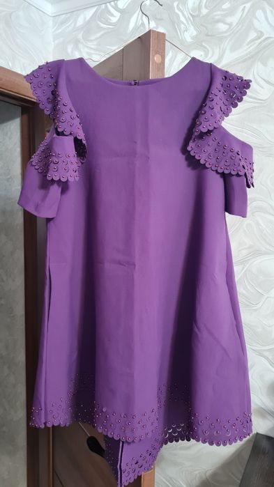 Продам платья...