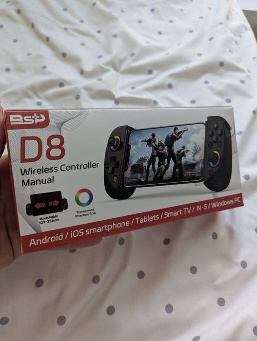Bluetooth Gamepad for iOS and Android