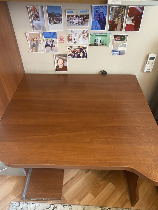 Продам компьютерный стол