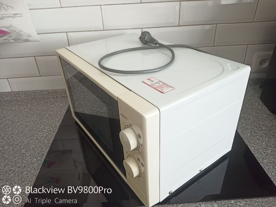 Микроволновка LG