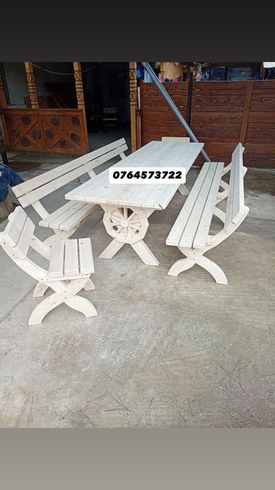 Set mobilier rustic curte